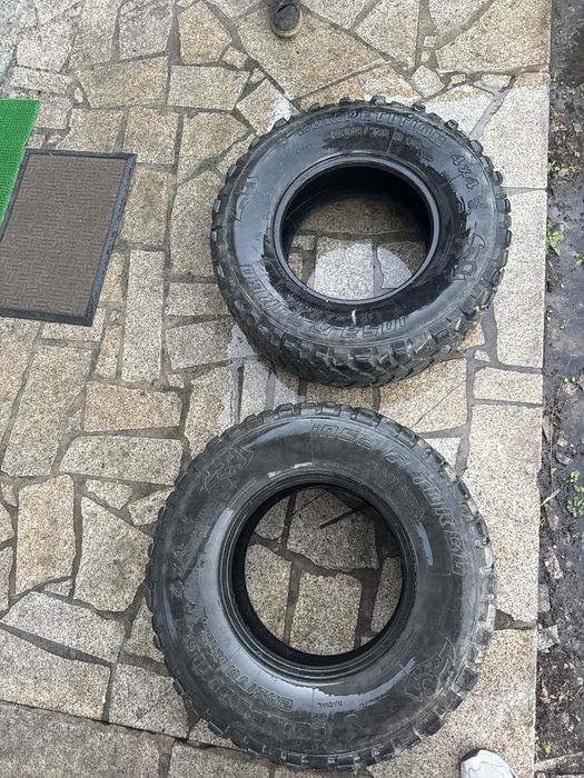 Pneus de jipe para venda