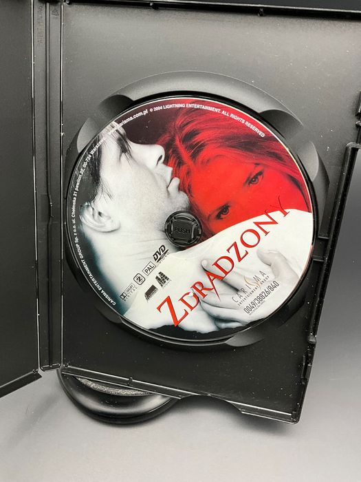 Zdradzony (Bound by Lies) DVD, Kino Akcji