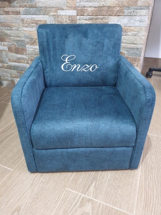 Mini cadeirão para criança personalizável