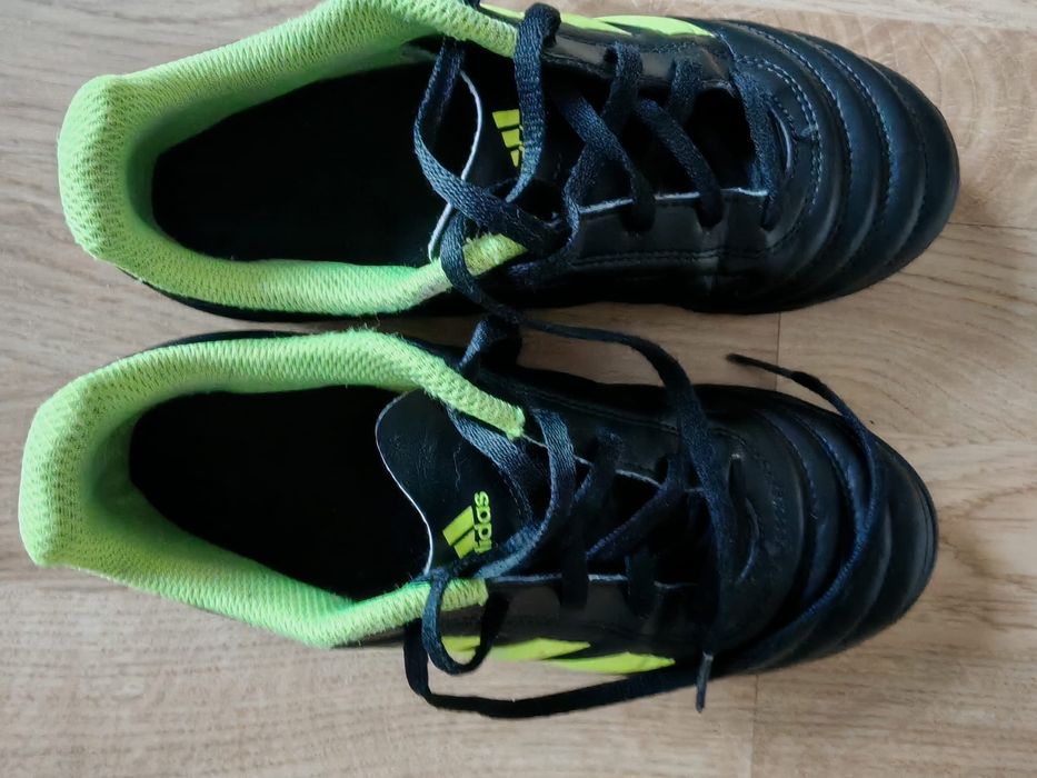 Buty turfy chłopięce