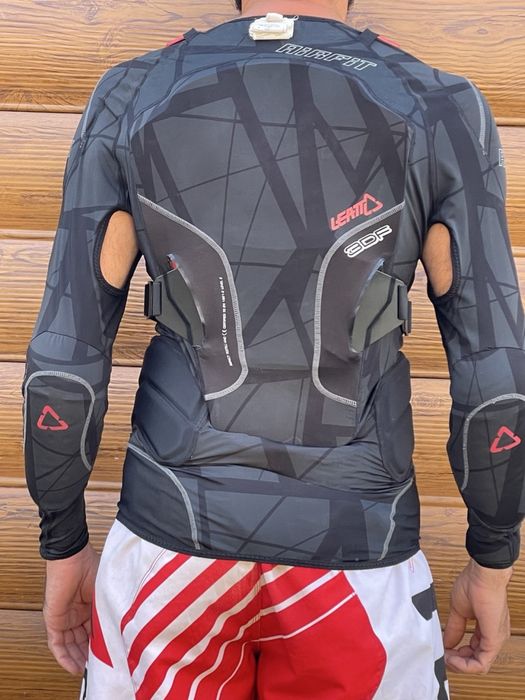 Leatt 4.5 черепаха
