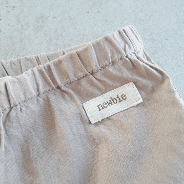 Spodenki z falbanką bloomersy Newbie KappAhl beżowe