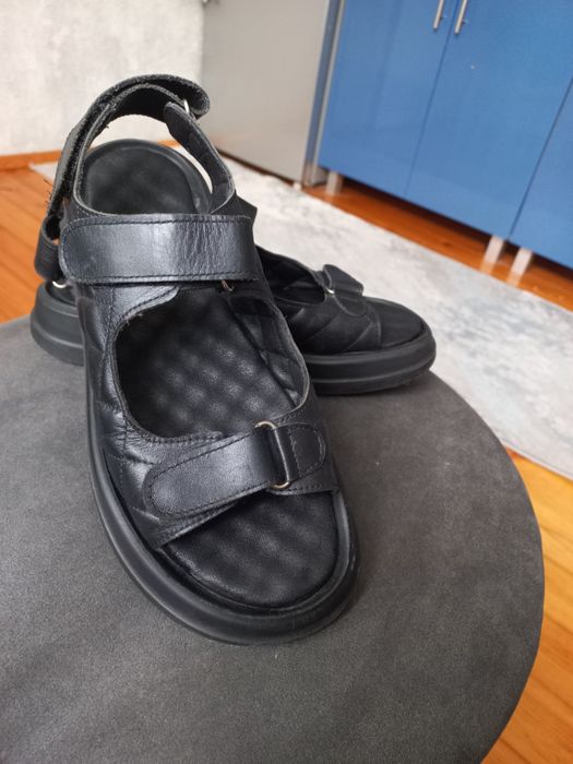 Босоніжки жіночі 38 розмір