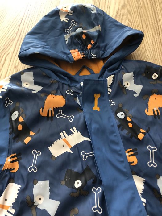 Куртка ,ветровка