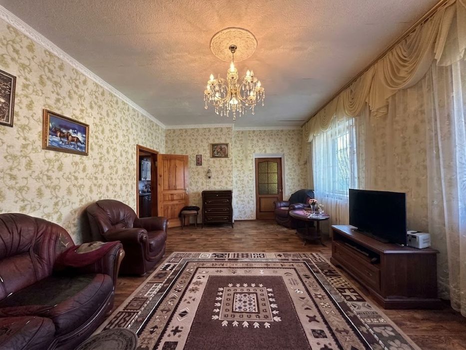 Продаж будинку 279,6м2. 6 кімнат. 25 соток. Сертифікат так! ID:864