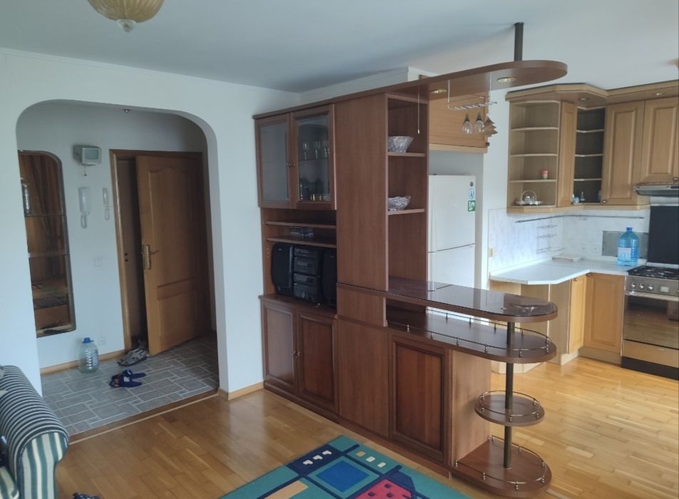 Продам 2-кімн квартиру в Центрі