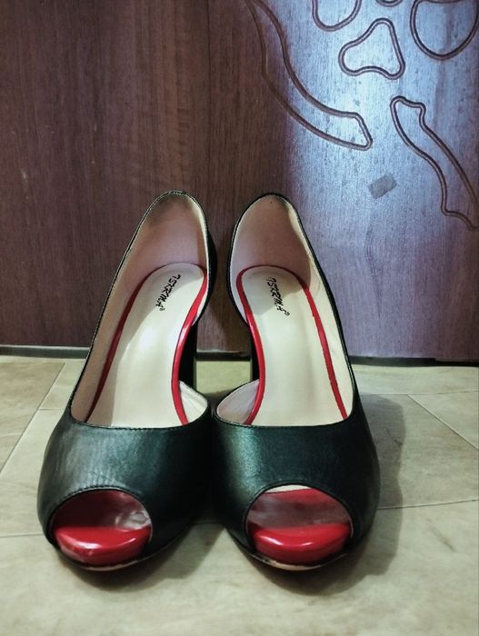 Туфлі від ISKRMA