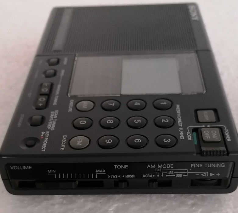 Radio receptor " SONY", ICF-SW 7600, ondas curtas