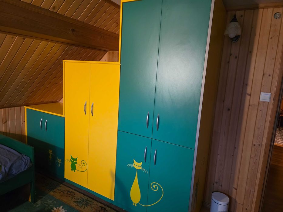 Meble pod skos żółte zielone