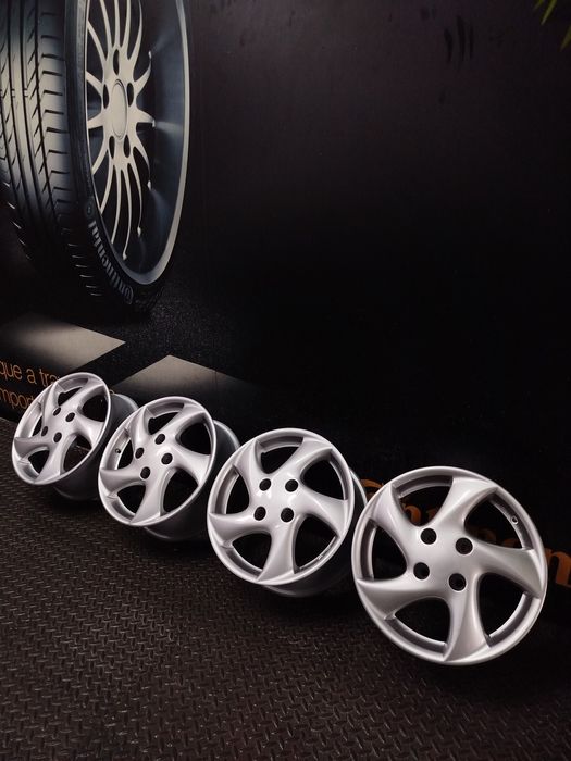 Jantes 15" Originais Peugeot 4×108