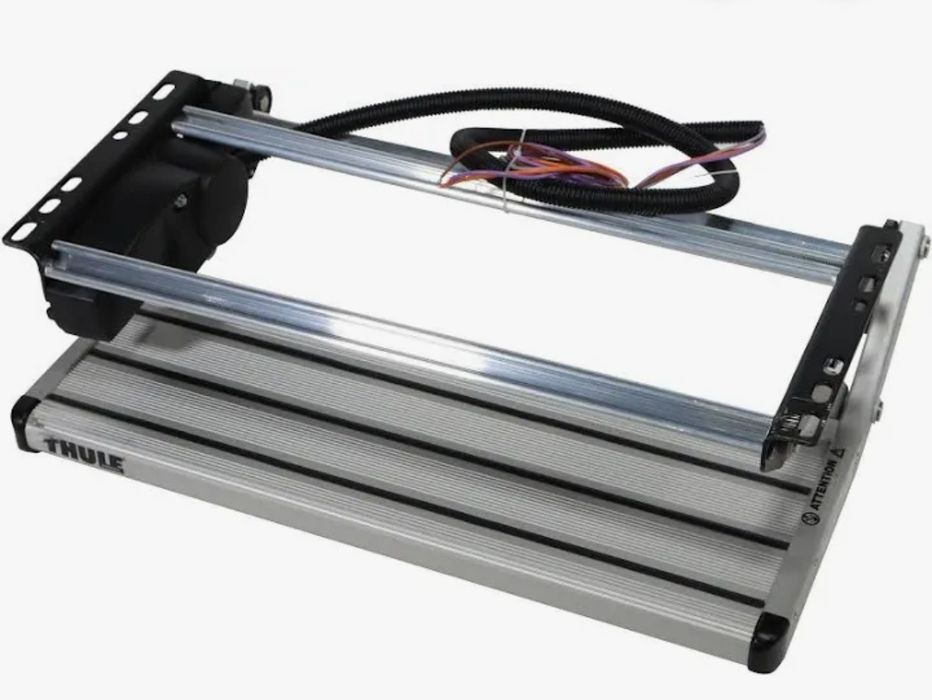 Thule 550 stopień elektryczny do przyczepy /kampera