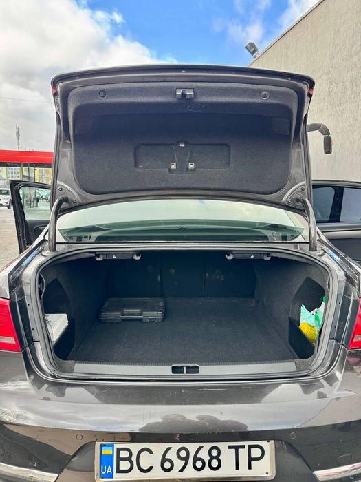 Volkswagen Passat B7.2.0.TDI 170 К.с
