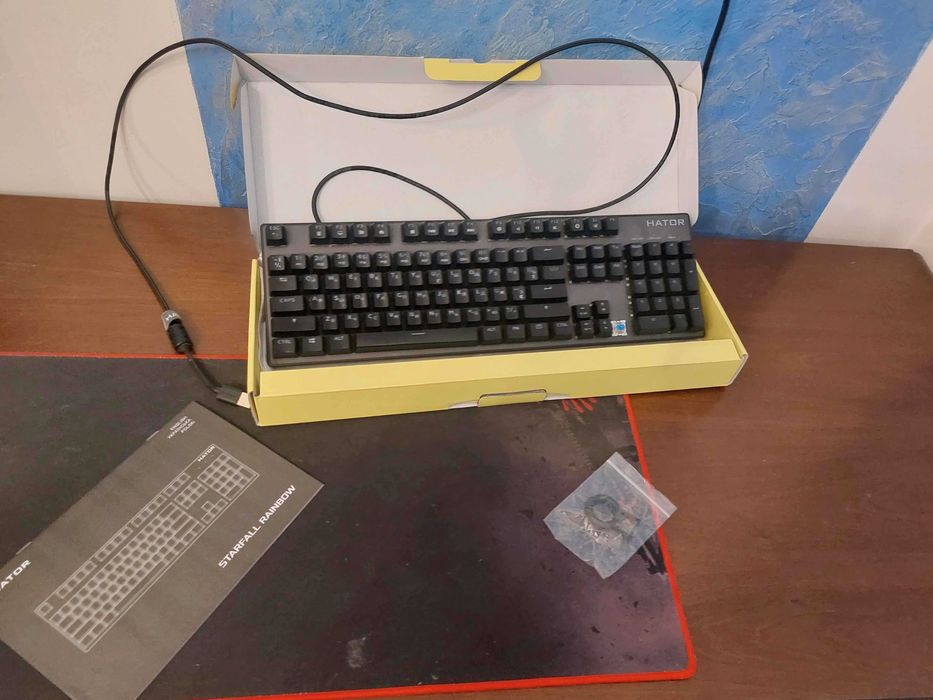 клавиатура HATOR starfall rainbow Б/У