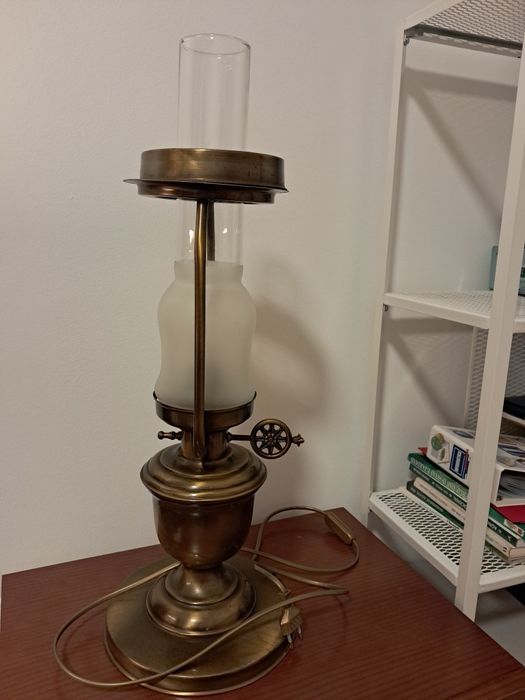 Candeeiro mesa em latão