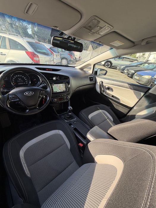 Kia Ceed SW 1.6CRDi 128CV
