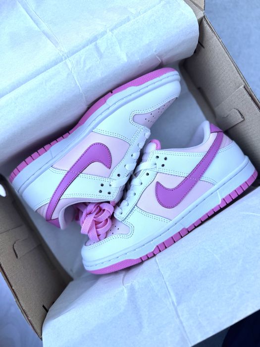 Кросівки Nike Dunk Low Triple Pink , + рожева шнурівка