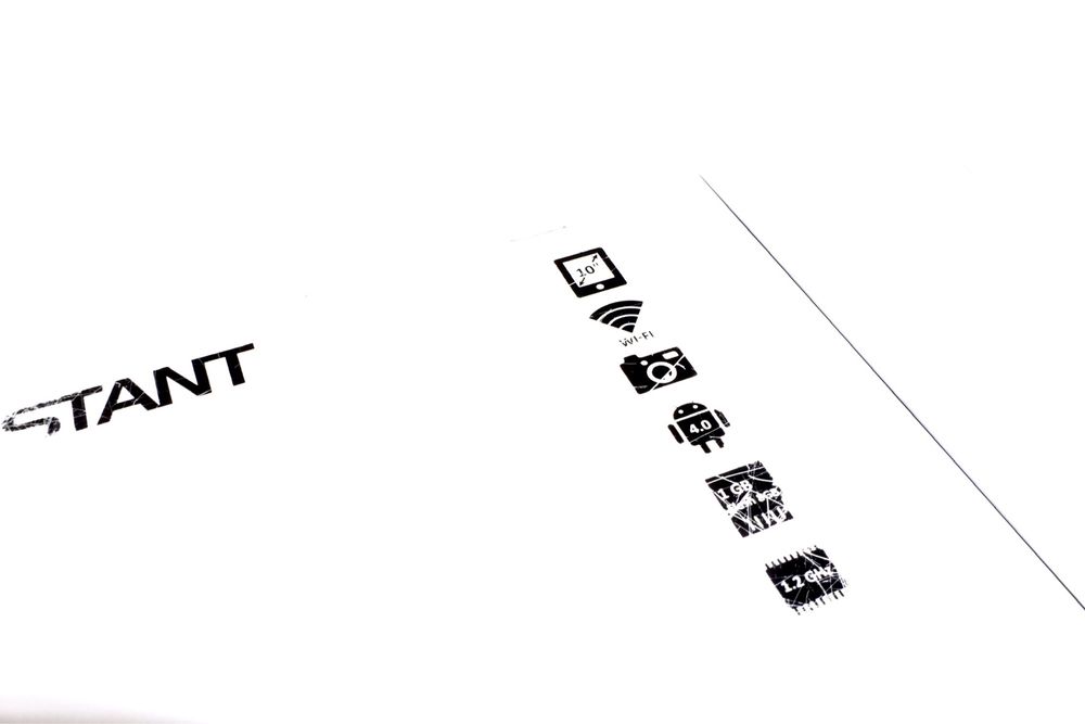 Tablet Assistant AP100 + Ładowarka 10” 1/8 GB