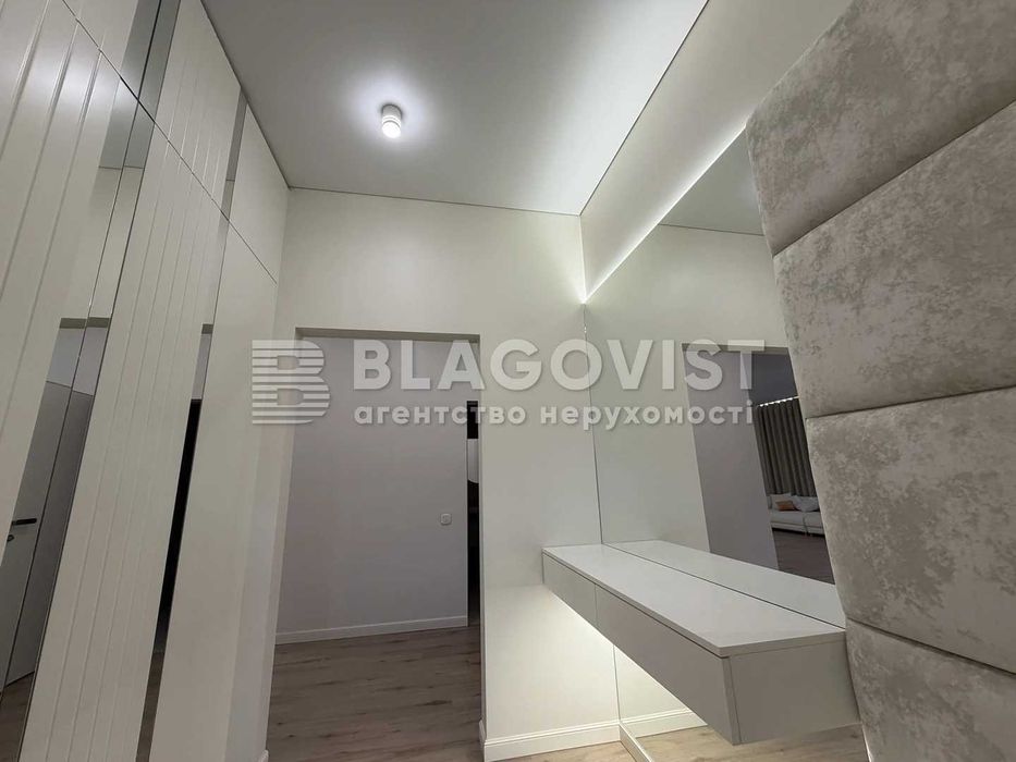 NEW БЕЗ % 3к Новий будинок  167м2 8 соток  Стоянка Гореничі