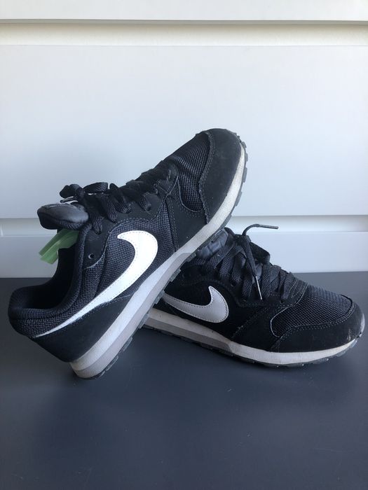 Nike MD Runner 2