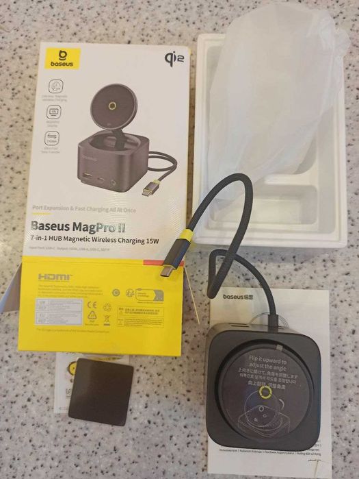 Беспроводное устройство Baseus MagPro II 7-in-1 USB-C Hub with 15W Qi2