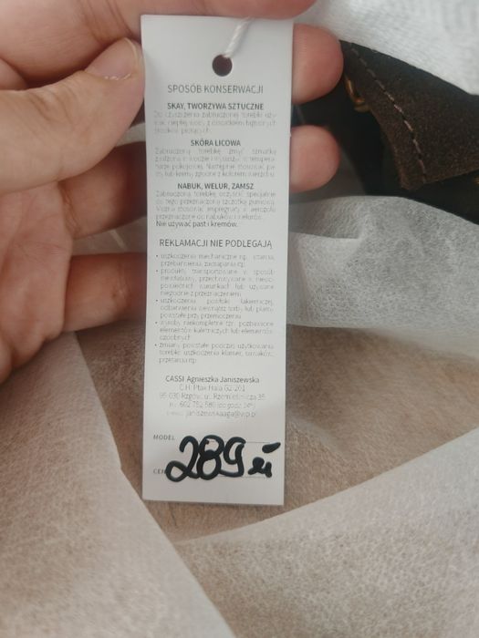 Czekoladowa torebka CASSI z paskiem – elegancka, modna, welurowa