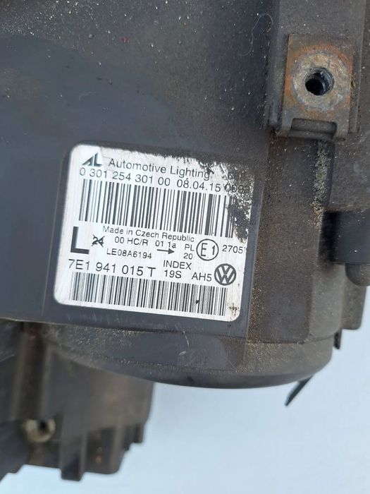 lampa lewa prawa przód vw transporter t5 lift 10-15r