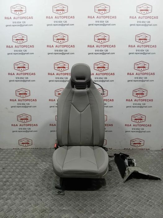Conjunto de Bancos Mercedes SLK 171 Elétricos em Pele Original