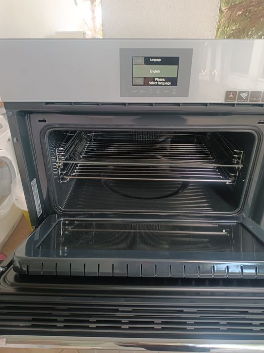 Spszedam piekarnik mod CBM6550.0G funkcją mikrofal i systemem Ökotherm