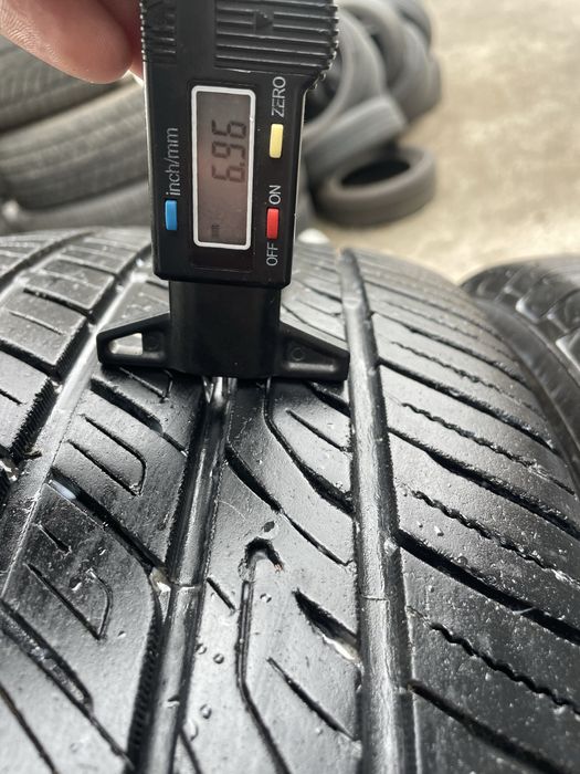 Гума літня 225/55/18 Toyo Versado LX