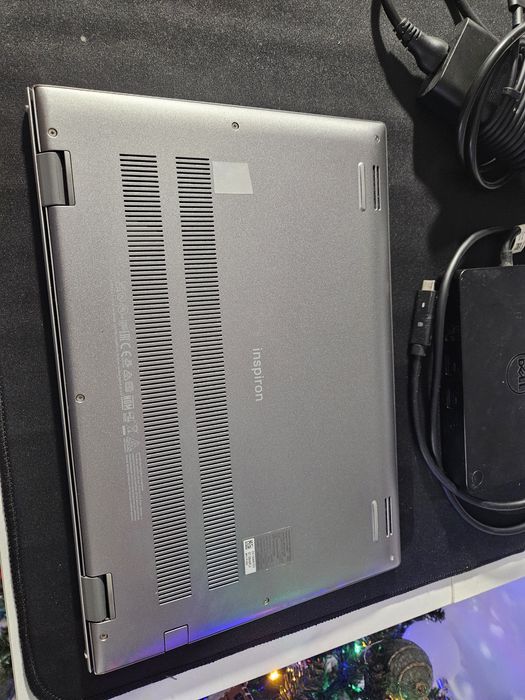 Laptop biznesowy Dell Inspiron 13 2K/i5-11320H/16 Ram/256 NVME/Win11 P