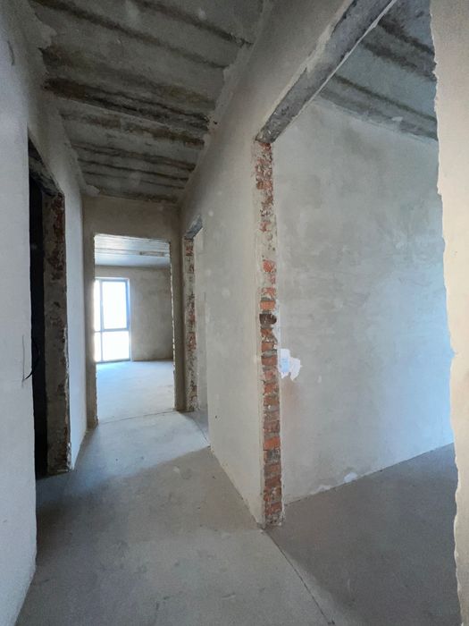 Продам 2-кімнатну квартиру в новобудові!