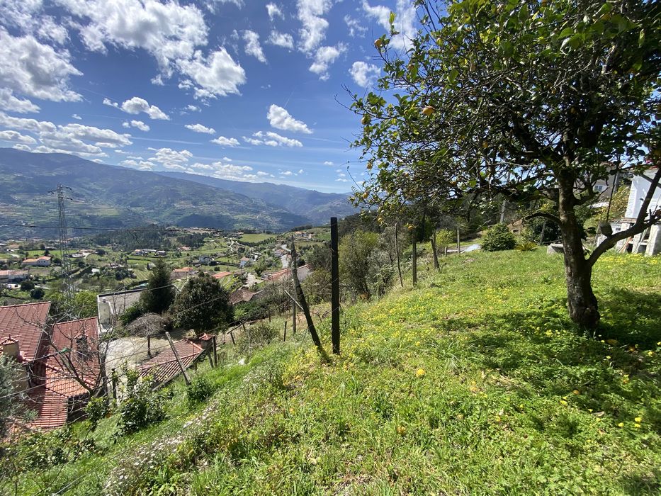 Moradia antiga em Baião
