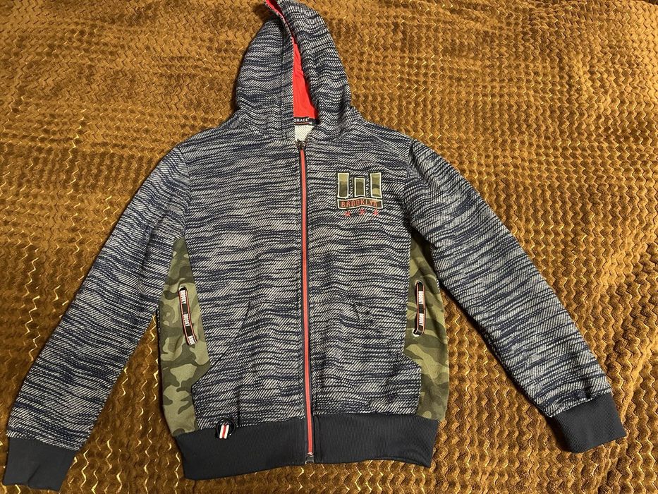 Олімпійка для хлопчика 146.Заміри на фото.