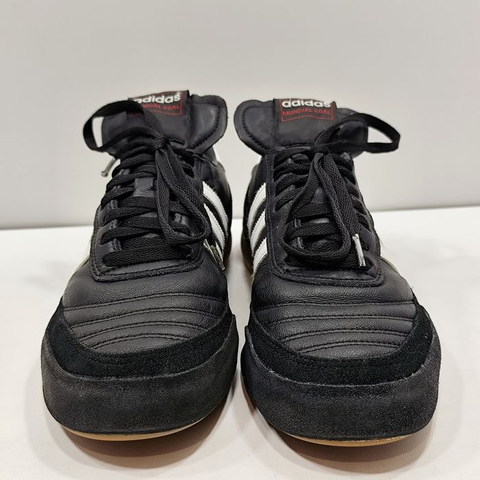 футзалки Adidas Mundial Goal 39р/25.5см