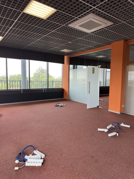 Готовий офіс 495 м² у БЦ Compass, Стрийська - 6 кабінетів + open space