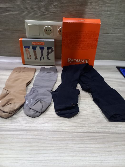 Компресійні  панчохи