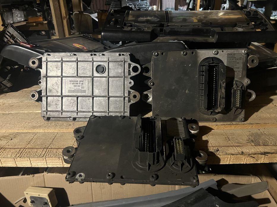 Блок ЕБУ мозгі Мерседес Варіо 4.3