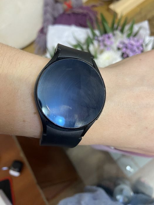 Розумний годинник Samsung Galaxy Watch 4 в бездоганному стані