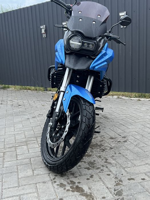 Мотоцикл Lifan kpt 200