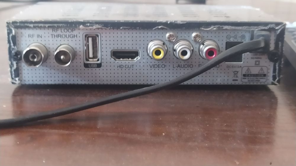 Т2 приставка с входом Юсб под флешку