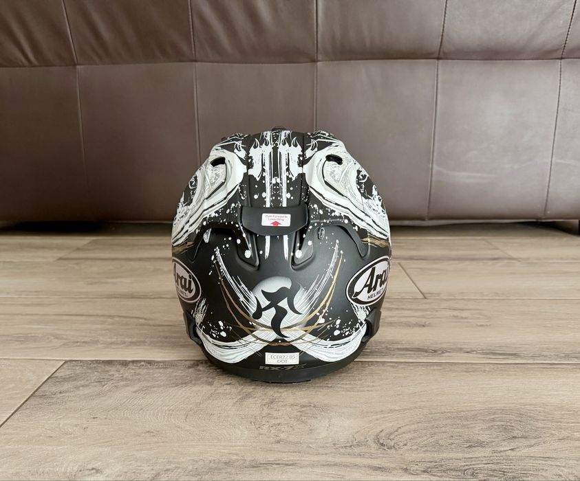 Capacete Arai