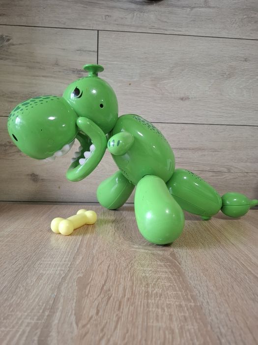 Інтерактивна іграшка Squeakee The Balloon Dino (
