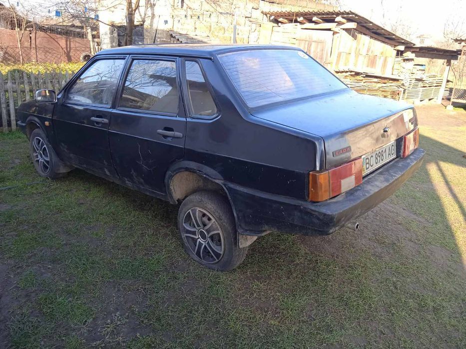Кузовні деталі 21099 двигун 1.5