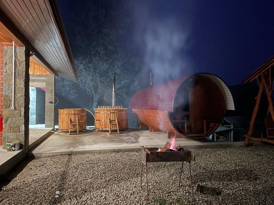 Шале в Карпатах з чаном та сауною