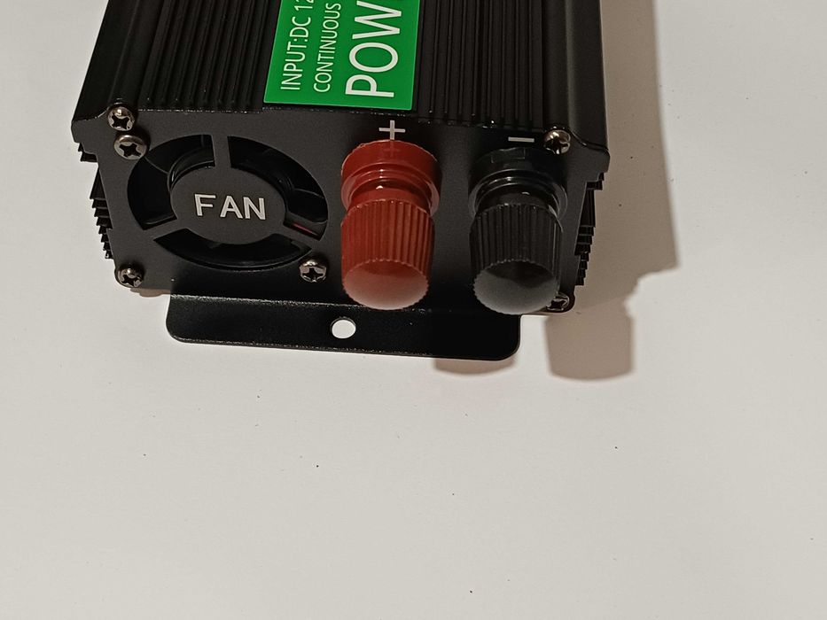 Інвертор автомобільний 500W