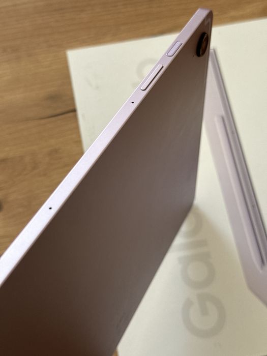 Samsung Tab s9fe, 6/128g Wi-Fi идеал