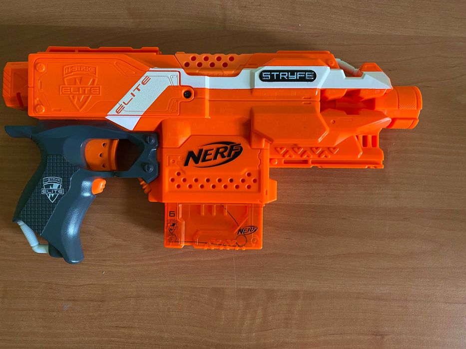 NERF zestaw pistoletów i akcesoria