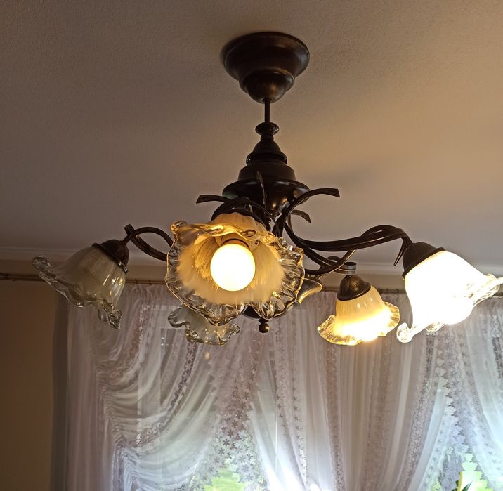 Żyrandol pięcio ramieny+3 kinkiety