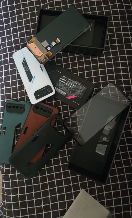 Asus Rog Phone 6 12/256