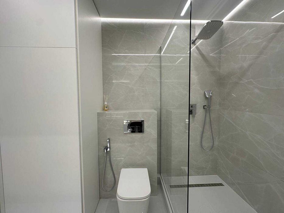 Продаж 2 к квартири в центрі міста